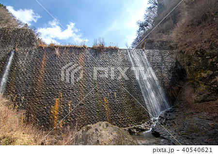 榛名川上流　砂防堰堤　九十九岩 40540621