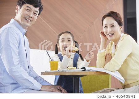 家族 ファミリー 娘 40540941