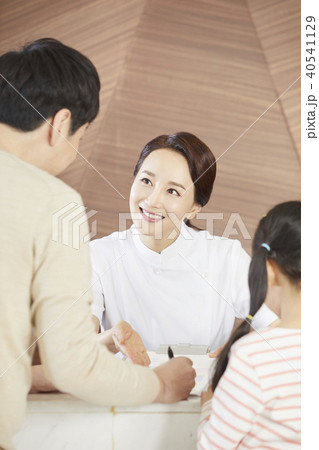 娘 お父さん 父 40541129