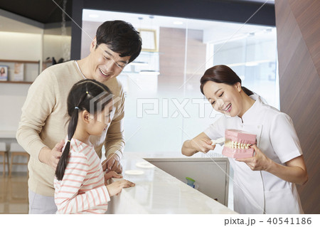 看護師 娘 お父さん 40541186