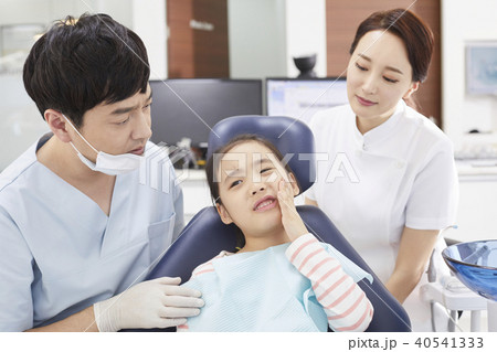 看護師 病院 女性 40541333