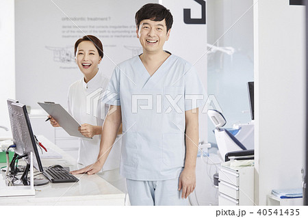 看護師 笑顔 微笑 40541435