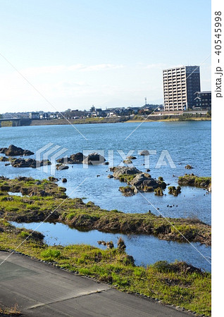 木曽川の流れ(愛知県犬山市) 木曽川の流れ(愛知県犬山市) 40545998