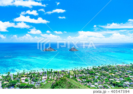 ハワイ オアフ島カイルア ラニカイビーチ 天国の海 の写真素材