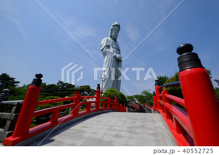 高崎白衣大観音と太鼓橋 40552725