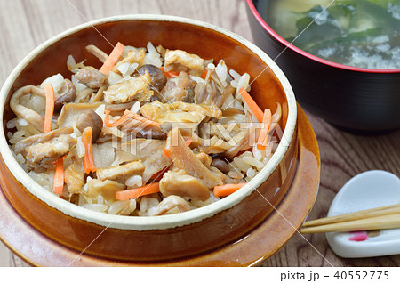 炊き込みご飯 40552775