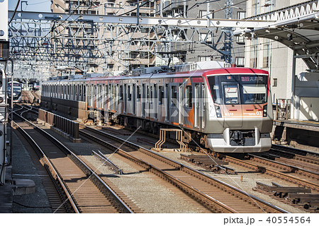 【東急 大井町線 6000系 高津駅】 【東急 大井町線 6000系 高津駅】 40554564