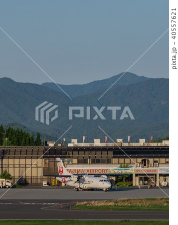 但馬空港に新型ＡＴＲ42-600機が就航 40557621