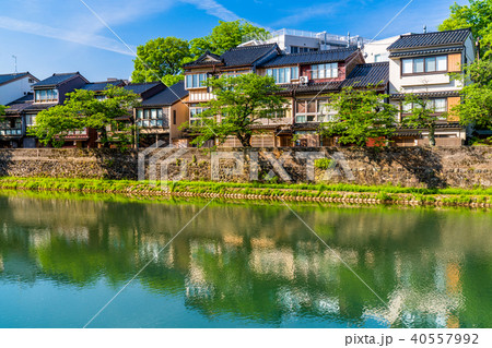 《石川県》金沢市・主計町茶屋街 40557992