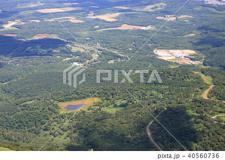 ニセコアンヌプリから見る鏡沼 40560736