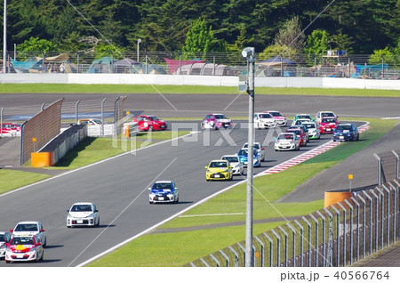 富士スピードウェイで開催されるレース 40566764