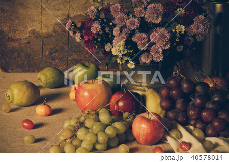 Still life with Fruits. 40578014