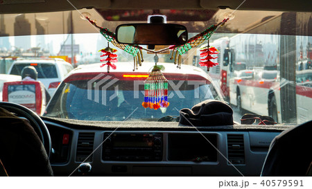 Driving in Dubai 40579591