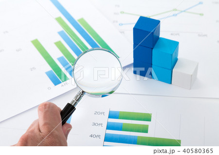 グラフ 40580365