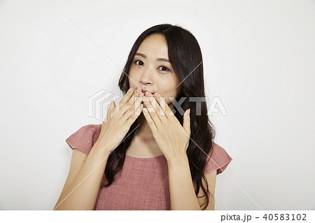 女性 ポートレート 女性 ポートレート 40583102