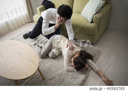 病気・中高年女性 40583765