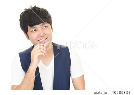 笑顔の男性 40589338