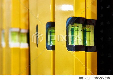 Line level to control horizon in construction Line level to control horizon in construction 40595740