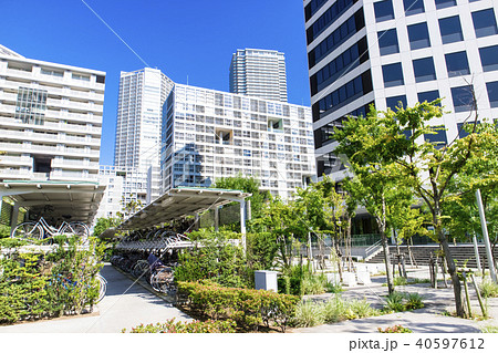 マンションのある都市風景 40597612