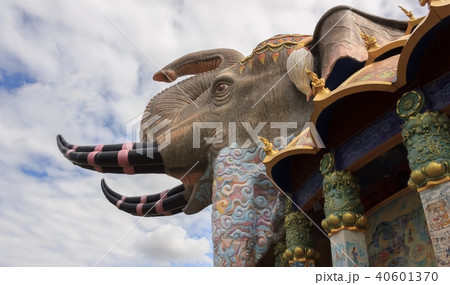 Elephant Pagoda in Thai Temple. 40601370