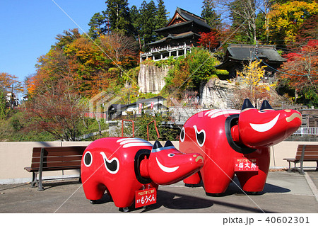 秋の福満虚空蔵尊円蔵寺（福島県・柳津町） 40602301