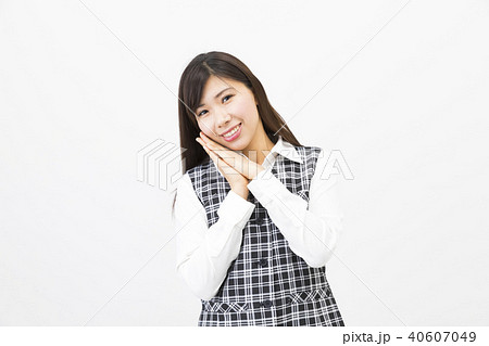 事務服を着た女性 事務服を着た女性 40607049