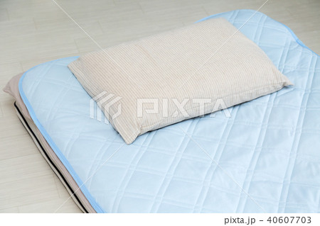 布団　敷きパッド 40607703