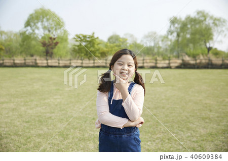 公園 子供 女性 40609384