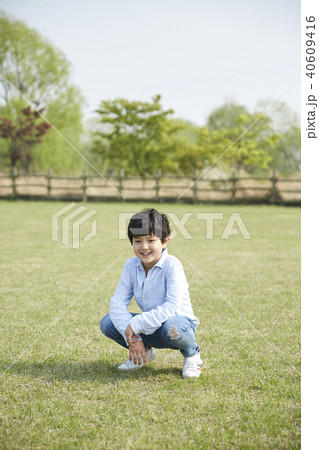 公園 少年 子供 40609416