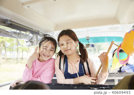 子供 女性 女 40609493