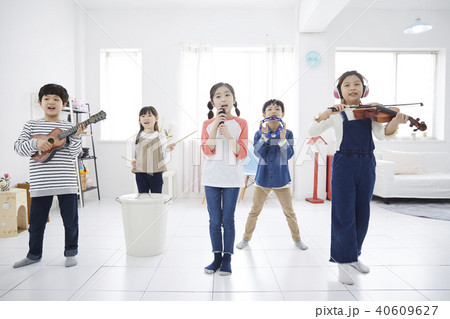 歌 子供 演奏 40609627