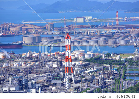 鷲羽山スカイラインから眺める水島工業地帯 40610641