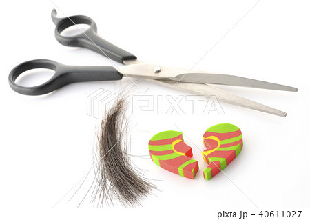 髪を切る　散髪　カット　ヘアー 40611027