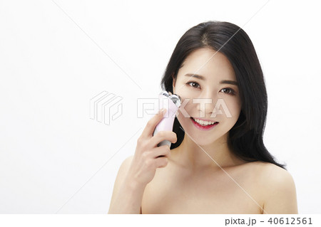 美容 マッサージ 女性 40612561