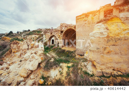 Review unique geological formations in Cappadocia, Turkey. Kappa Review unique geological formations in Cappadocia, Turkey. Kappa 40614442