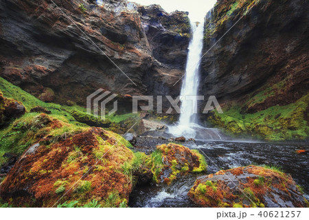 Fantastic landscape of mountains and waterfalls in Iceland Fantastic landscape of mountains and waterfalls in Iceland 40621257