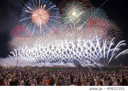 【秋田県】大曲の花火。全国花火競技大会。 【秋田県】大曲の花火。全国花火競技大会。 40622101