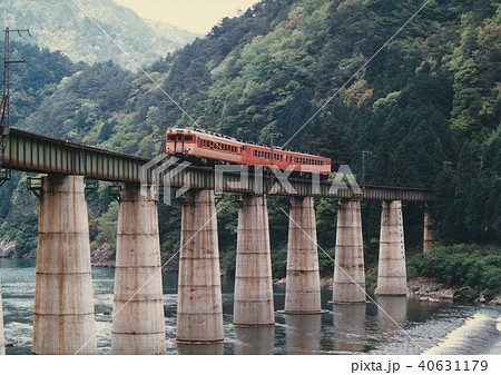 国鉄　高玉本線　キハ56 キハ40 普通列車 40631179