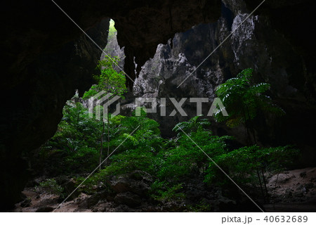 Phraya Nakhon Caveプラヤーナコーン洞穴 40632689