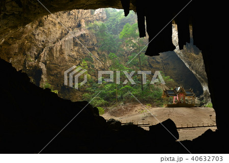 Phraya Nakhon Caveプラヤーナコーン洞穴 40632703