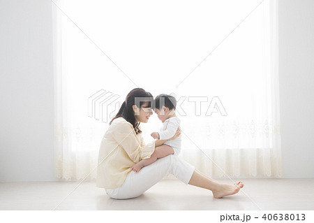 よちよち歩き 40638013