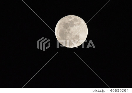 スーパームーン（埼玉県深谷市／2018年1月2日 18:44撮影） 40639294