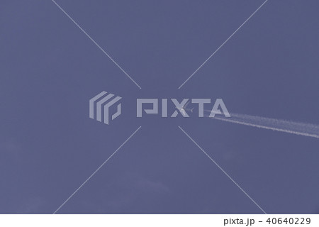 青空と飛行機 40640229