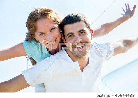 Happy young couple Happy young couple 40644438