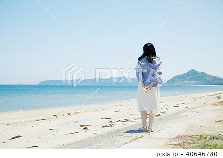 女性　夏　海 40646780