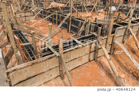 Wooden formwork concrete of beam 40648124