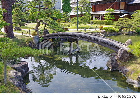 坂出市の日本庭園 40651576