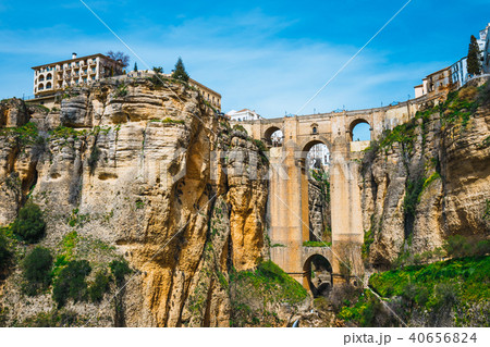 stone bridge over the gorge in Ronda, Spain 40656824