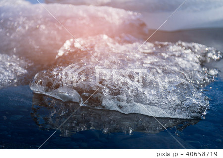 Ice diamond over water lake, Iceland Ice diamond over water lake, Iceland 40658719