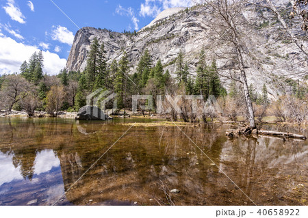 Mirror Lake Yosemite National Park Mirror Lake Yosemite National Park 40658922